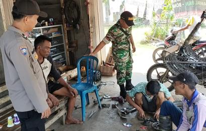 Bersama Personel TNI, Polsek Semidang Alas Maras Patroli Dialogis