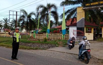 Commander Wish, Polsek Putri Hijau Berikan Pelayanan Pagi Kepada Masyarakat