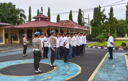 Apel Satfung Polres Bengkulu Utara Laksanakan Waspers dan Pengecekan Absensi