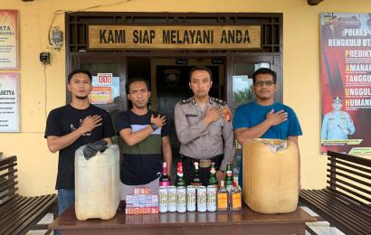 Imbangan Ops Pekat Nala Tahun 2023, Polsek Giri Mulya Amankan Ribuan Petasan dan Minuman Keras 