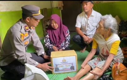 Polsek Kerkap Salurkan Bantuan Kemanusiaan untuk Negeri 