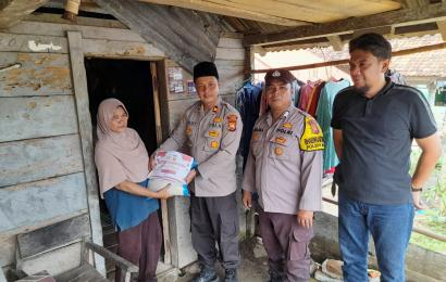 Polsek Tanjung Kemuning Kembali Salurkan Sembako