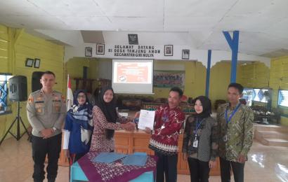 Polsek Giri Mulya Monitoring Rapat Pleno Terbuka Rekapitulasi DPHP Pemilu Tahun 2024 di Wilkumnya 