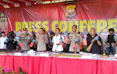 Press release pengungkapan Senpi ilegal