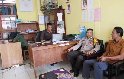 Bhabinkamtibmas Polres Bengkulu Utara Laksanakan Sambang dan Imbau Kamtibmas 