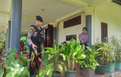 Polres Kepahiang Turunkan Personel Gelar Pengamanan di Gereja