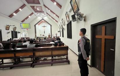 Polres Lebong Laksanakan Pengamanan Malam Paskah Isa Al Masih 
