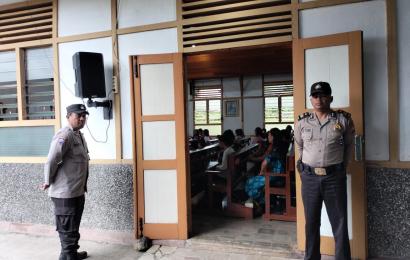 Polsek Sindang Kelingi Lakukan Pengamanan di Gereja St. Fransiskus Asisi