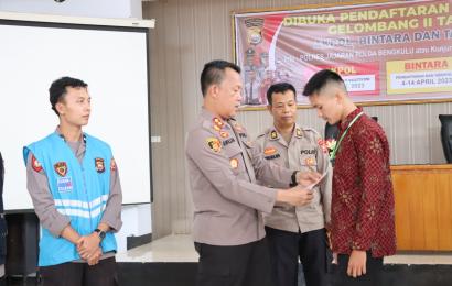 Prinsip BETAH, Kapolres Lebong Cek Langsung Proses Pendaftaran Calon Anggota Polri