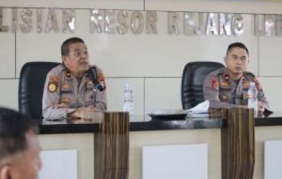 hukum