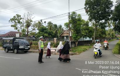 Wujud Pelayanan Kepolisian, Polres Kepahiang Gelar Pengaturan Lalu Lintas 
