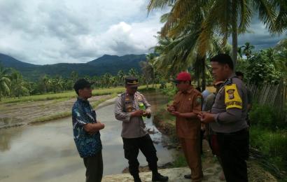 Bhabinkamtibmas Polsek Lebong Selatan Sambang dan Monitoring