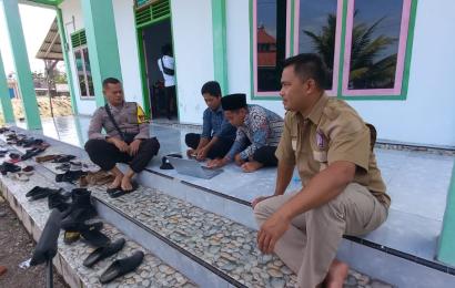 Bhabinkamtibmas Sambang Warga Desa Binaan Wujudkan Kemitraan