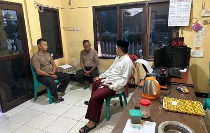 Habis Salat Subuh Kapolresta Bengkulu Sambangi Polsek Gading Cempaka dan Polsek Ratu Agung