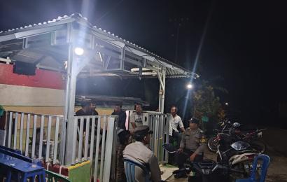 Sambangi Pos Kamling, Kapolsek Padang Jaya Ajak Warga Jaga Kamtibmas