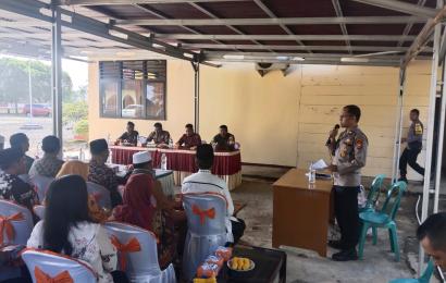 Polsek Padang Jaya Gelar Halal Bihalal Bersama Unsur Tripika 