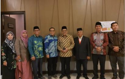 Wakil Menteri Agama Lantik Pengurus DPP APTIKIS Indonesia 