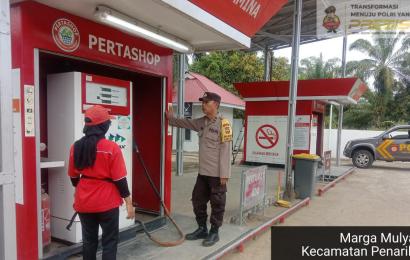 Patroli Dialogis di Pertashop, Polsek Penarik Raya Cek Ketersediaan BBM 