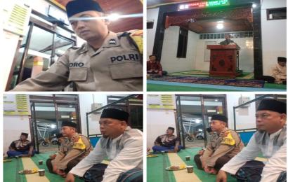 Jalin Silahturahmi Dengan Masayaraktat, Bhabinkamtibmas Polsek Teluk Segara Safari Salat Subuh 