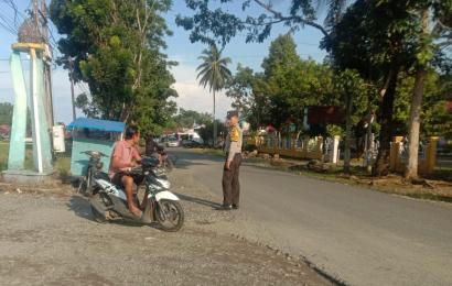 Polsek Penarik Raya Berikan Imbaun dan Edukasi Tertib Berlalulintas Kepada Warga Penarik