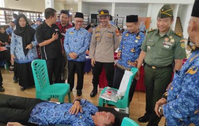 Kapolsek Kaur Hadiri Kegiatan Donor Darah HUT Kabupaten Kaur Ke XX 
