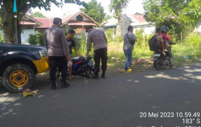 Polsek Kotapadang Razia Senpi dan Sajam di Jalur Lintas 