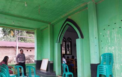 Polsek Penarik Raya Patroli Rumah Ibadah di Gereja GKSBS Desa Lubuk Mukti