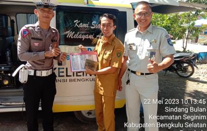 Sat Lantas Polres BS Berikan Pelayanan Samsat Keliling Bersama Instansi Terkait 