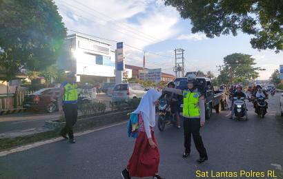 Jaga Kamseltibcarlantas yang Kondusif, Sat Lantas Polres Rejang Lebong Gelar Pengaturan Lalin 