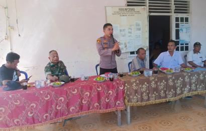 Kapolsek Kedurang Hadiri PHO Pembangunan Jalan Sentra Produksi Pertanian Desa Tanjung Besar  