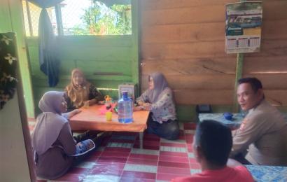 Kanit Binmas Polsek Giri Mulya Dengarkan Curhatan Masyarakat