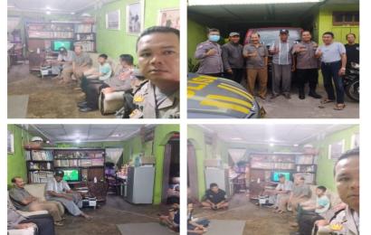 Polisi RW Polsek Gading Cempaka Damaikan Warga Bertengkar
