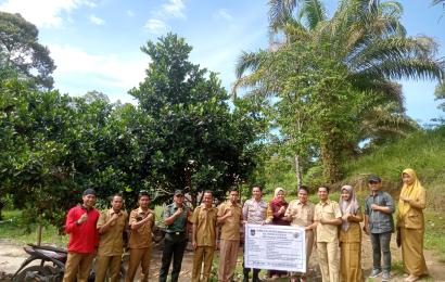 Pastikan Ketahanan Pangan Stabil, Bhabinkamtibmas Bersama Babinsa Hadiri Titik Nol Ketahanan Pangan 