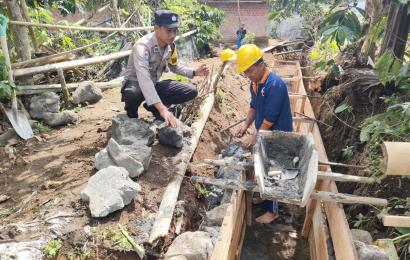 Sambang Dialogis, Aipda Faisal Khocan Sampaikan Imbauan Kamtibmas