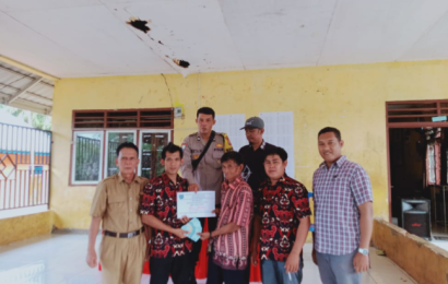 Pantau Penggunaan DD, Polsek Lais Hadiri Penyaluran BLT DD Lubuk Gedang