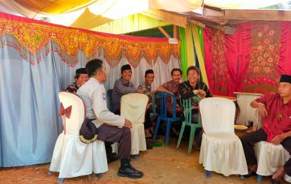 Mampir di Acara Pernikahan Warga, Pak Babin Sampaikan Pesan Kamtibmas