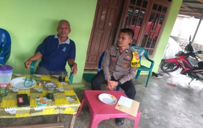 Sambang di Desa Padang Siring, Bhabinkamtibmas Polsek Seginim Imbau Situasi Kamtibmas 