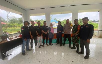 Dukung Suksesnya Tahapan Pemilu, Bhabinkamtibmas Polsek PUT Hadiri Rapat Pleno DPSHP 