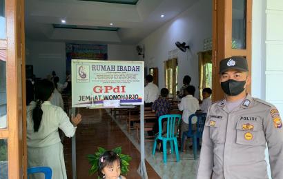 Berikan Rasa Aman, Polsek Giri Mulya Lakukan Pengamanan Ibadah Umat Kristiani