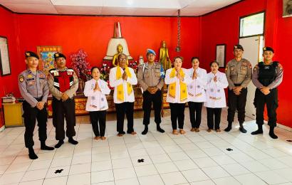 Sat Samapta Polres Bengkulu Utara Jamin Keamanan Rangkaian Perayaan Waisak