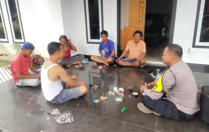 Bangun Kedekatan dengan Warga, Begini Cara Pak Bhabin Menjalin Silahturahmi