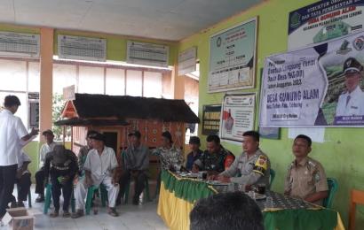 Bhabinkamtibmas Polsek Lebong Atas, Hadiri Penyaluran BLT DD dan Titik Nol Pembangunan 