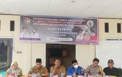 Bhabinkamtibmas Bersama Pemdes Gading Jaya Sosialisasikan Pencegahan Pernikahan Dini