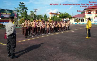 Lahirkan Generasi yang Disiplin, Sat Binmas Polres Kaur Melaksanakan Pembinaan Saka Bhayangkara 