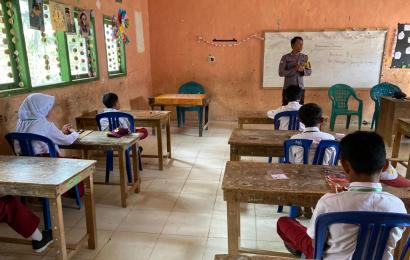 Police Goes To School, Polsek Muara Sahung Memberikan Sosialisasi dan Penyuluhan Bahaya Merokok 