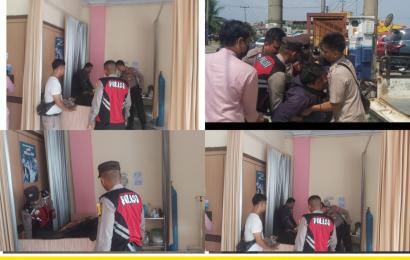 Quick Response, Satsamapta Polresta Bengkulu Bawa Korban Laka Tunggal Ke Klinik 