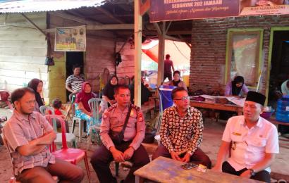 Bersinergi Camat dan Babinsa Serta Kanit Binmas   Sambangi Para Calon Kades Nanjungan, Sampaikan Imbauan Kamtibmas