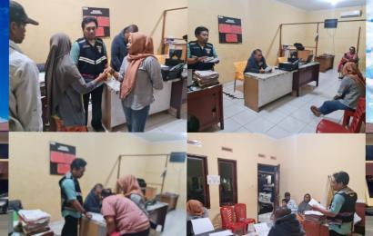Kakak Adik Bertikai, Bhabinkamtibmas Polsek Muara Bangkahulu Lakukan Mediasi