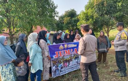 Gelar Jumat Curhat, Bhabinkamtibmas Polsek Padang Jaya Serap Aspirasi Warga 
