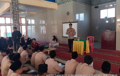 Polsek Curup Gelar Sosialisasi Bahaya Narkoba di SMP IT Rabbi Radhiyya 